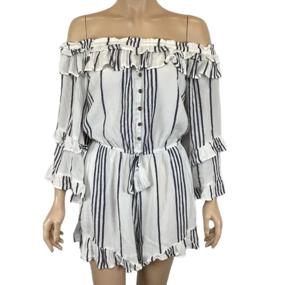 American Eagle‎ Outfitters off shoulders romper size Medium - Picture 1 of 7